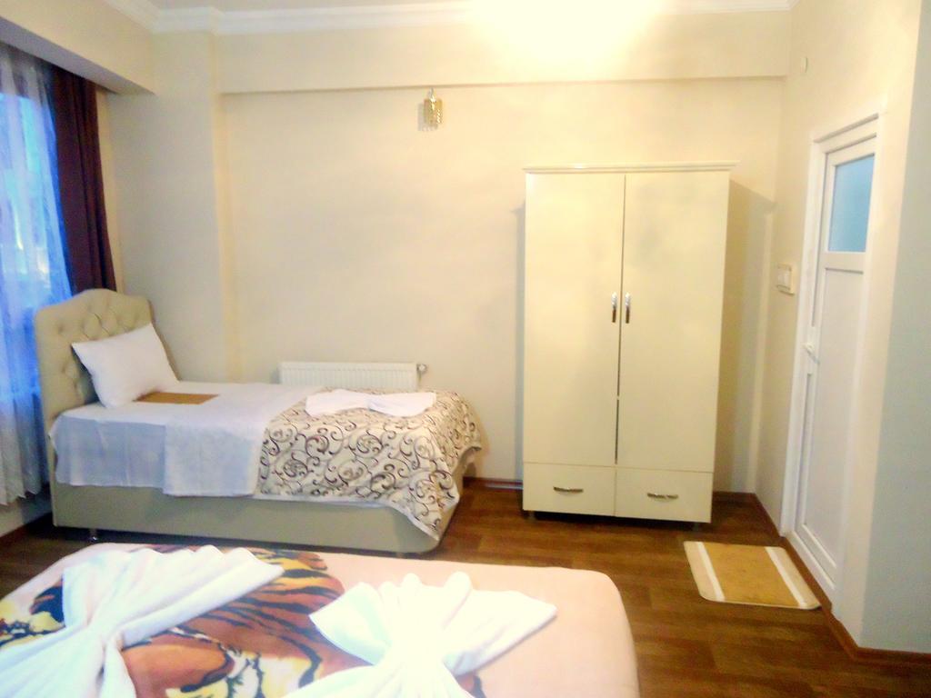Sur 1 Hotel Istanboel Kamer foto