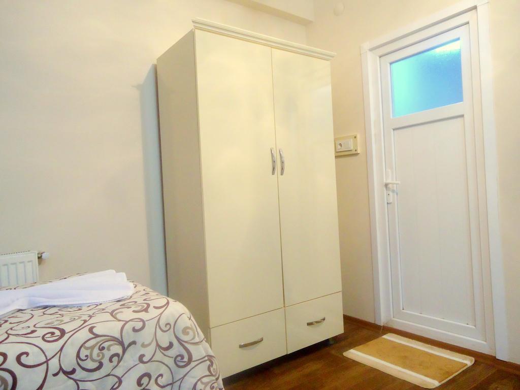 Sur 1 Hotel Istanboel Kamer foto